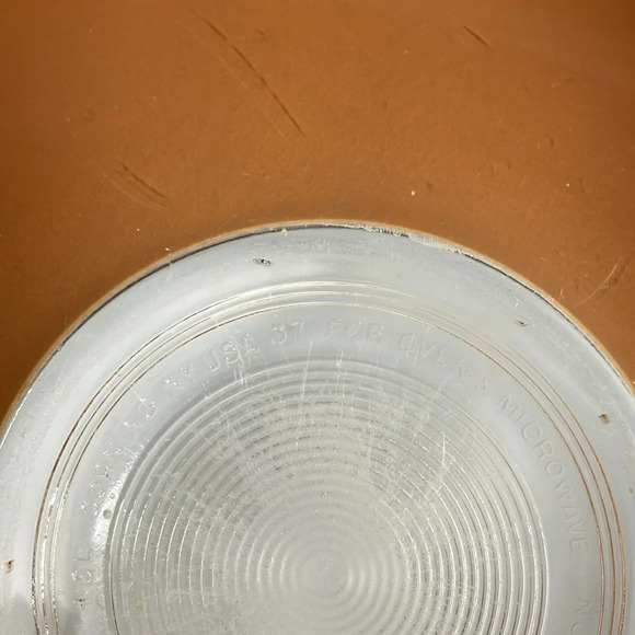 Pyrex Tan and Brown Mixing Bowl - Picture 7 of 11